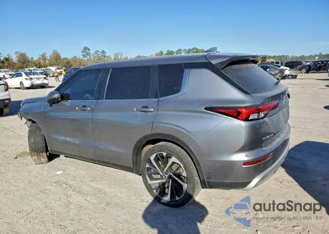 2024 Mitsubishi Outlander Se z USA, uszkodzony, nr VIN JA4J3VA88RZ003728